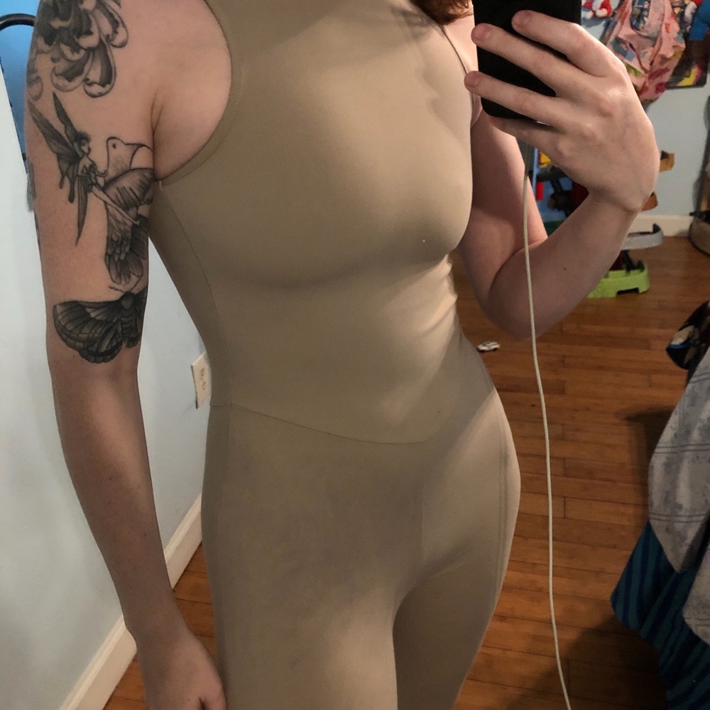 Forever 21 Cream athletic jumpsuit - Picture 2 of 5